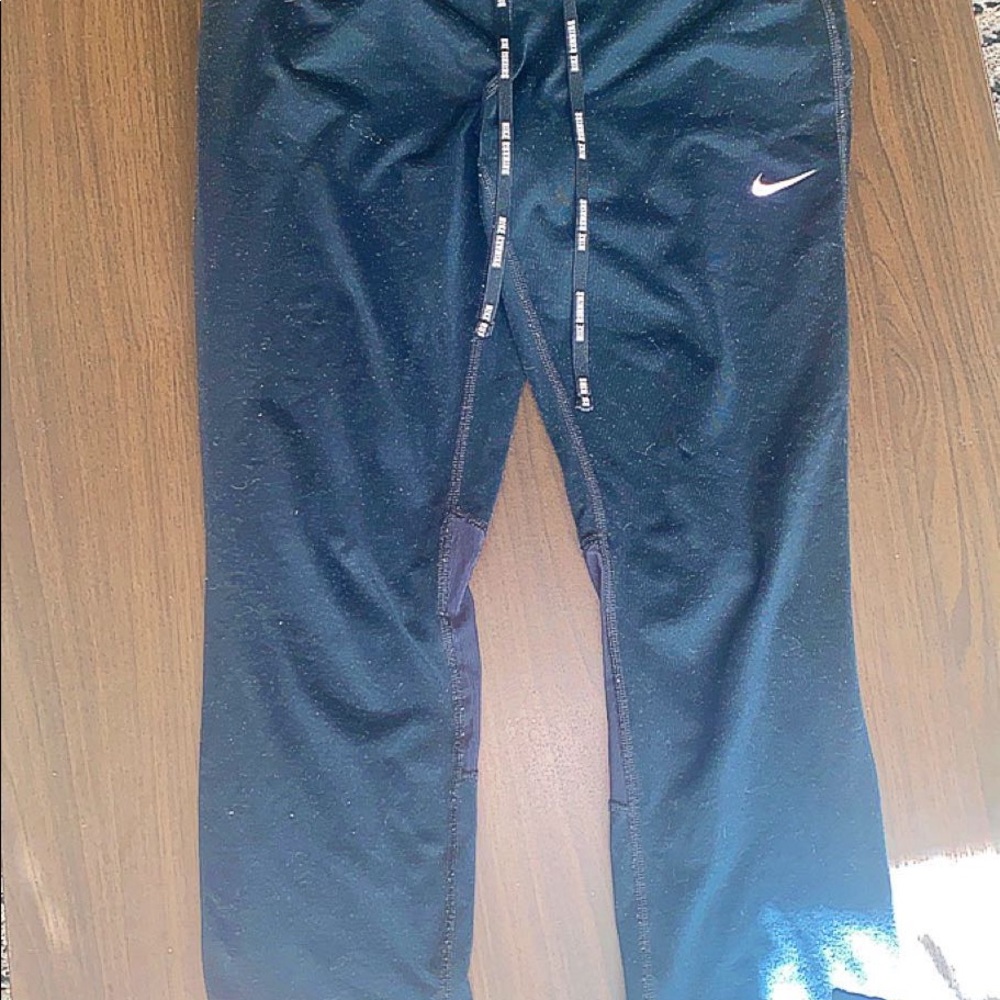 3/4 length Nike running leggings (black)